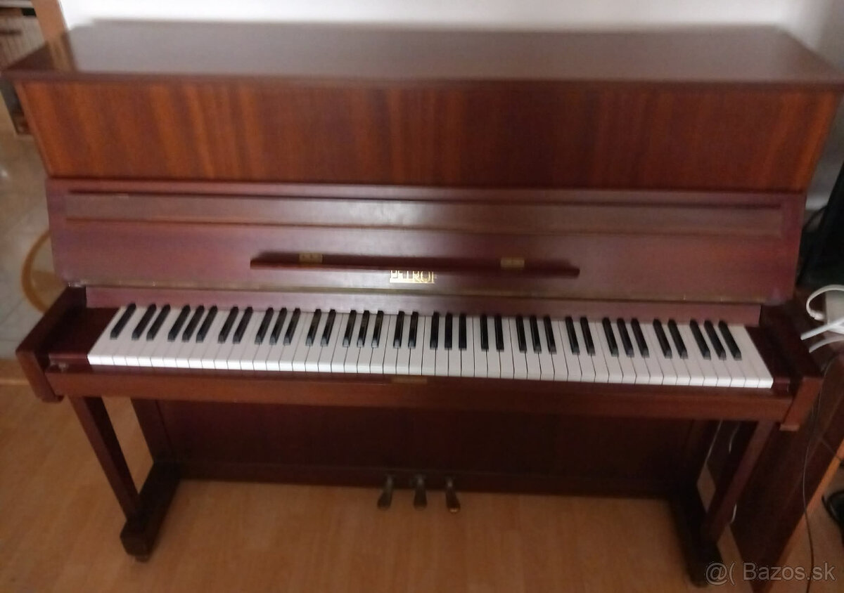 Predám piano PETROF - 5