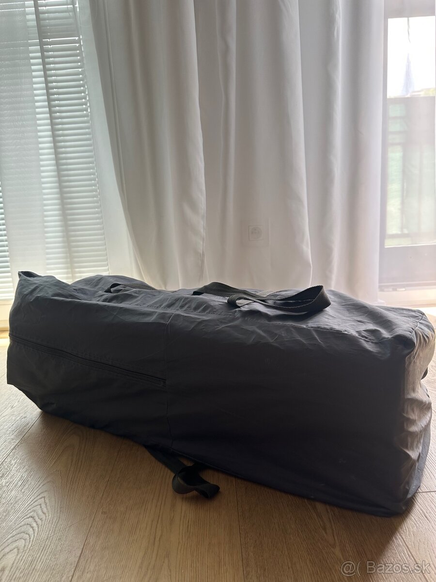 Skladacia cestovná postieľka - 5