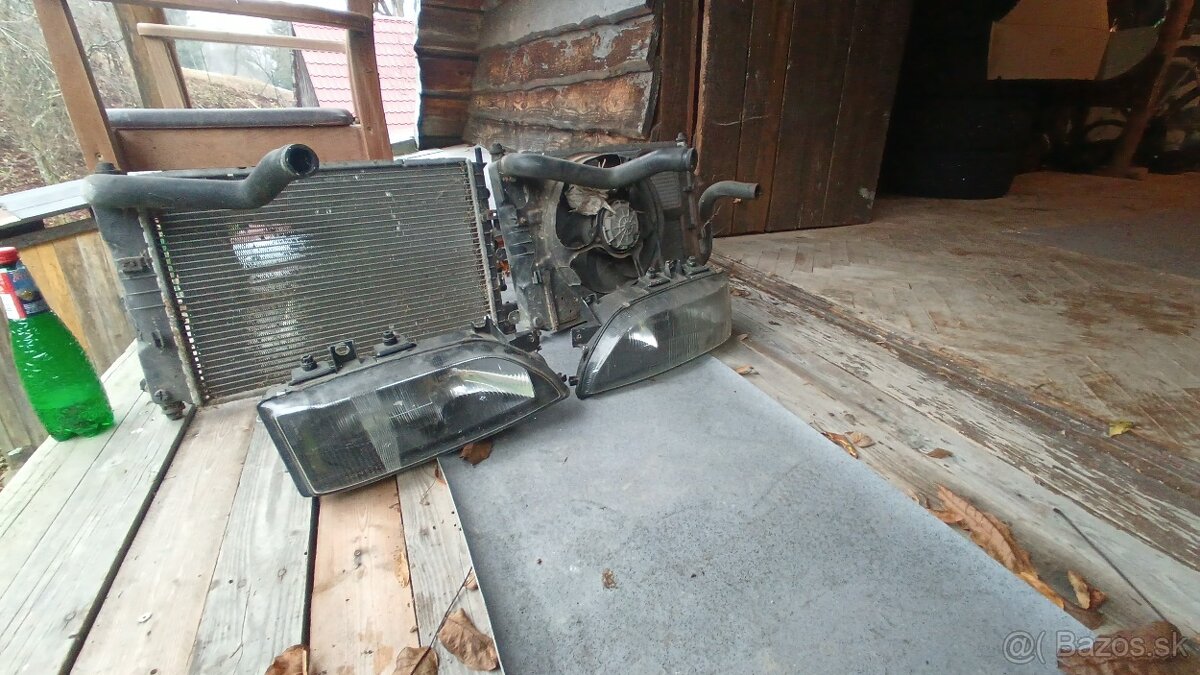 Rozpredám Ford escort rs2000a 1,4i 3dver - 5