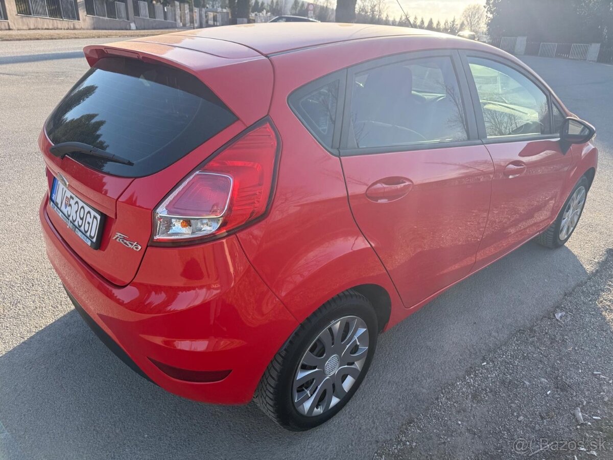 Ford Fiesta - 5