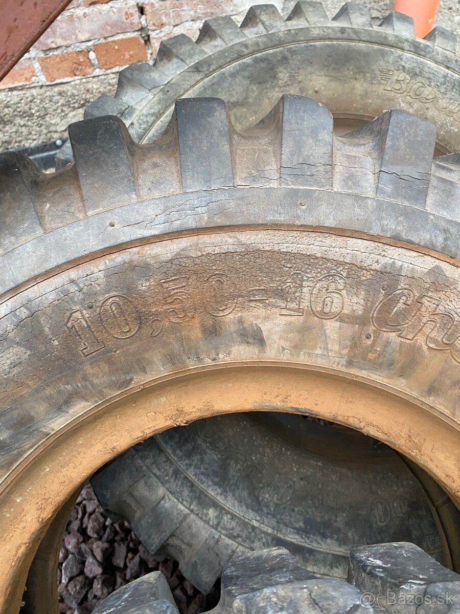 Pneumatiky 10,50-16 - 5