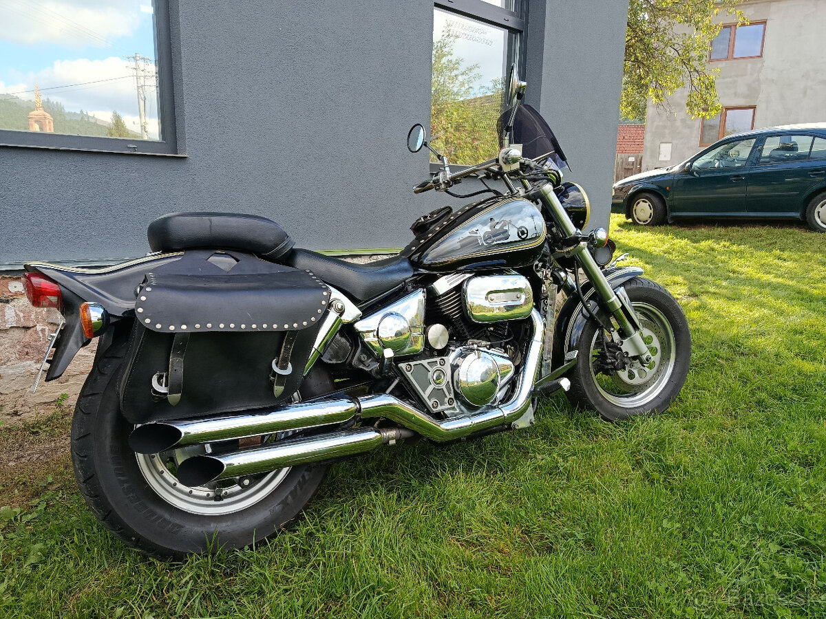 Suzuki Marauder VZ 800 - 5