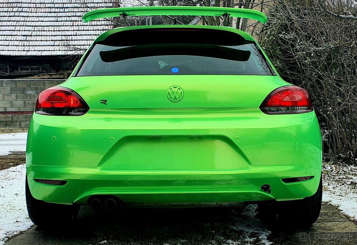 Volkswagen scirocco 2,0 TDI R-Line - 5