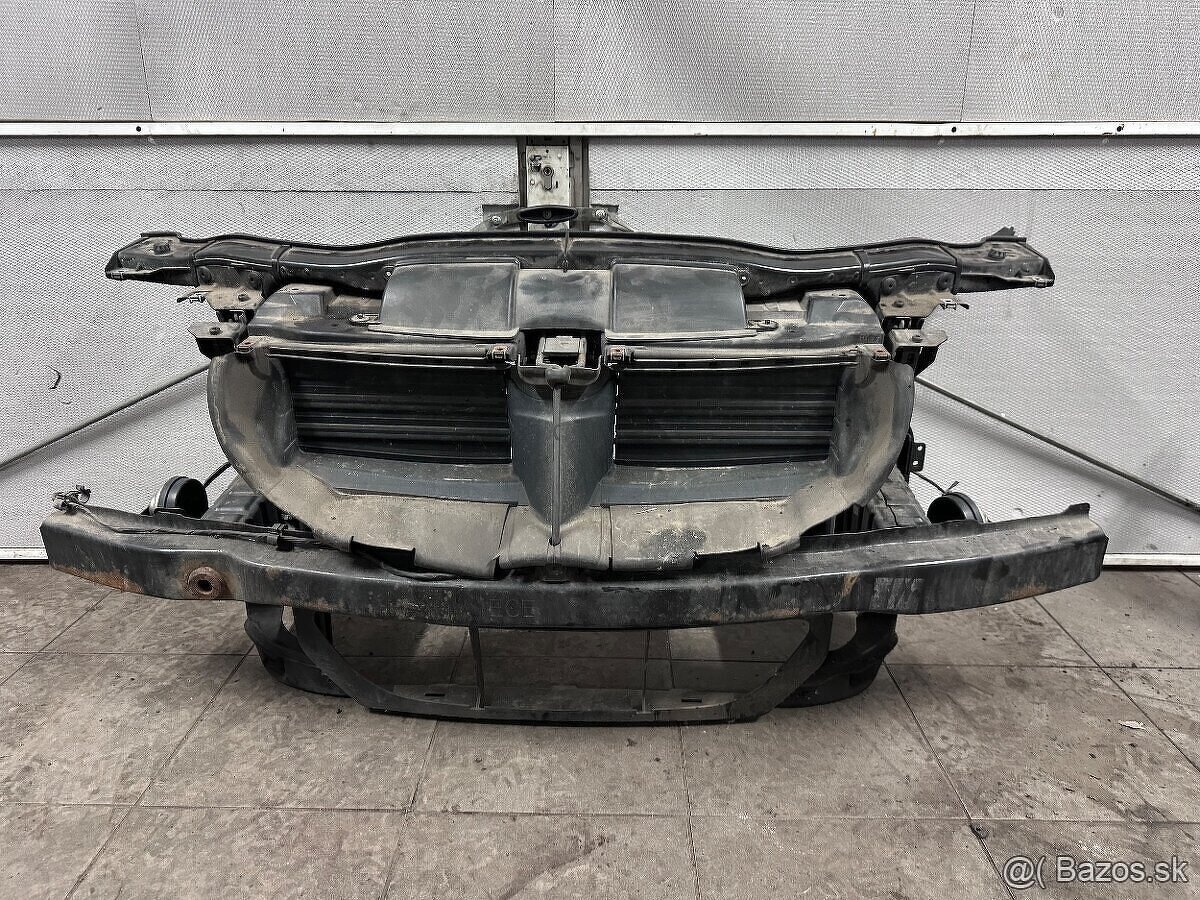 Bmw E90 přední část světla chladiče - 5