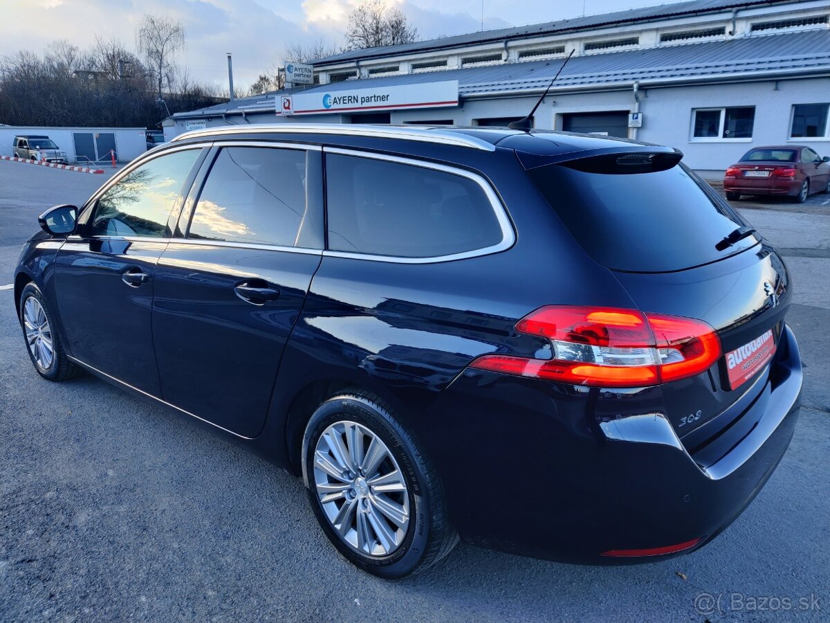 Peugeot 308 - 5