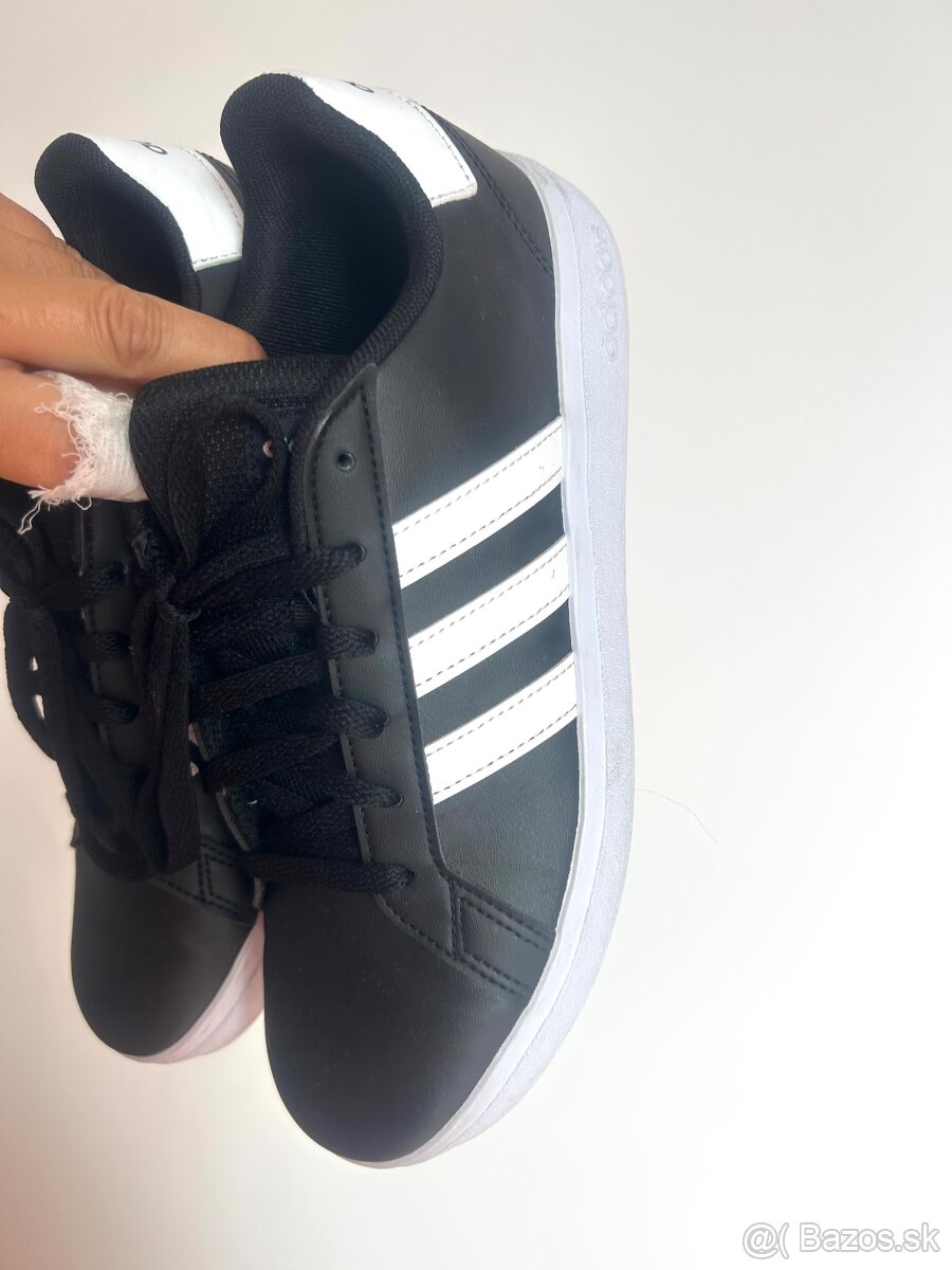 Kožené tenisky adidas - 5