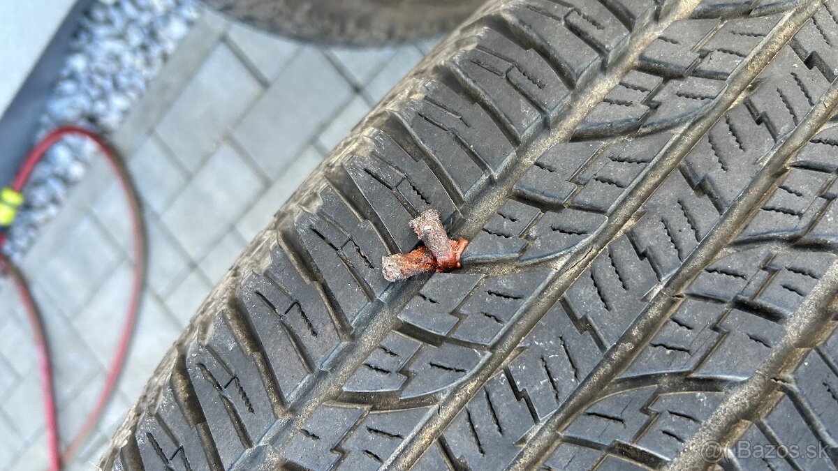 Yokohama Geolandar A/T 215/70R16 100H - 5