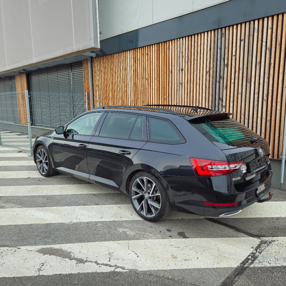 Škoda Superb 2.0 TDI Sportline DSG - 5