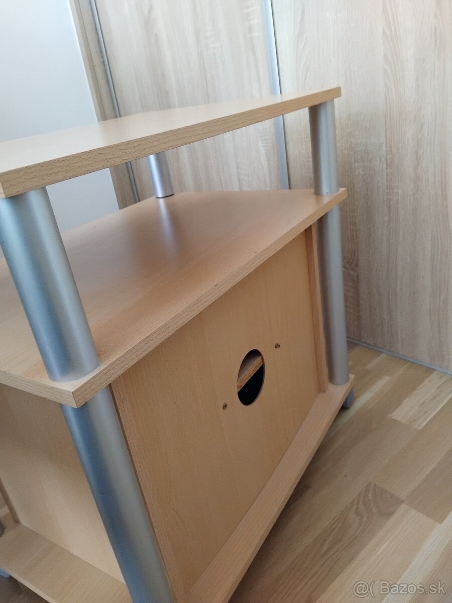 Skrinka na kolieskach - 5