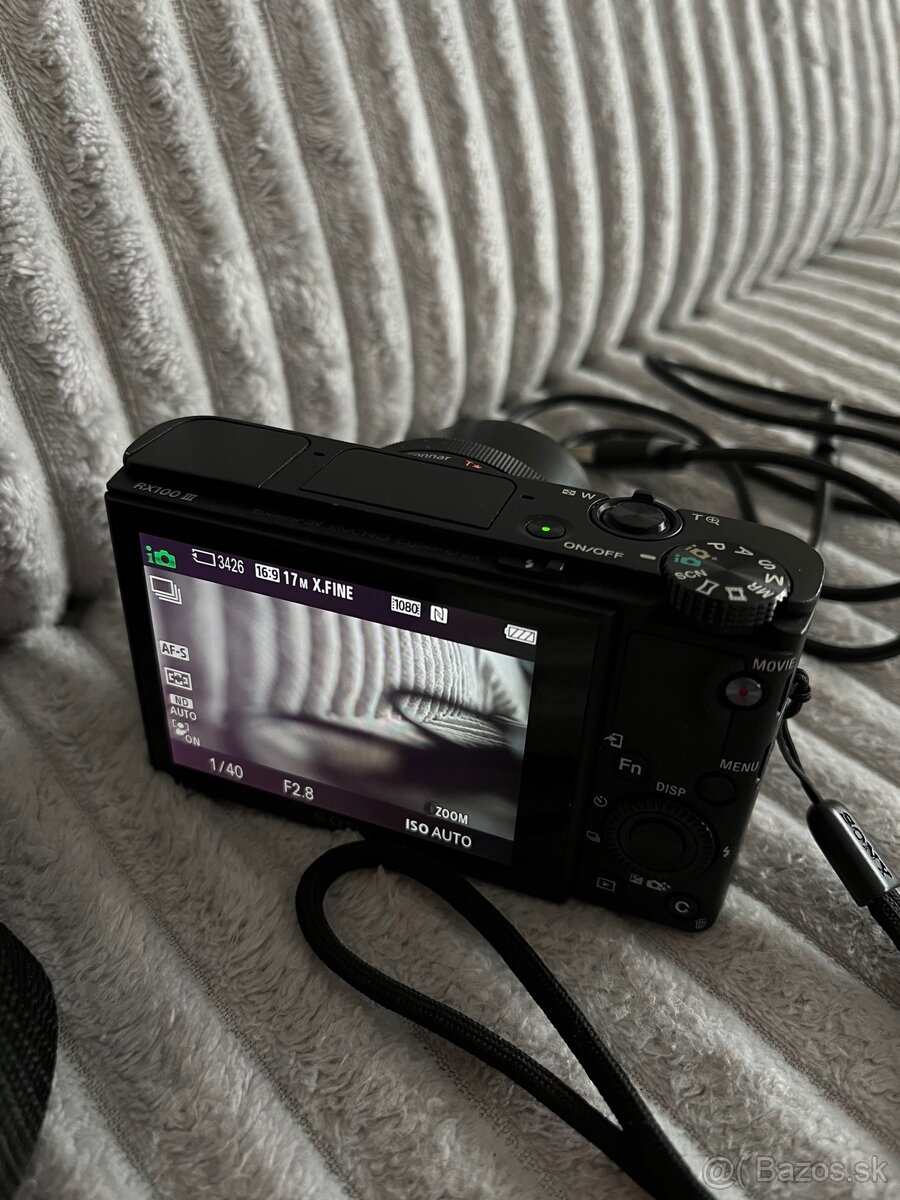 Sony RX100 Cyber-shot Mark 3 - 5