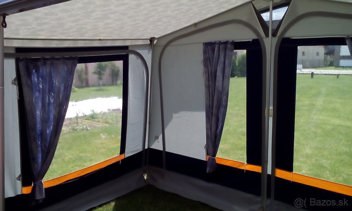 Predstan Van der Horn pre nizky karavan. - 5