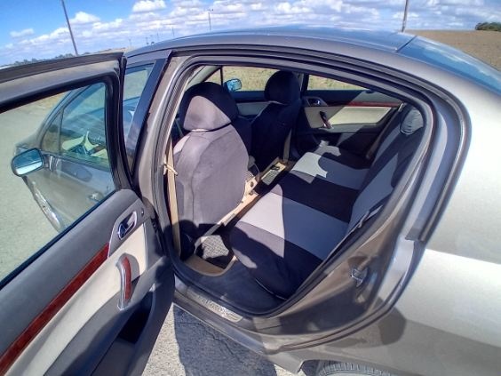 Predám Peugeot 407 2,0hdi - 5