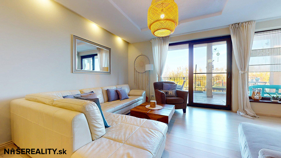 Na predaj 5-izbový rodinný dom s garážou, pivničkou a krásno - 5