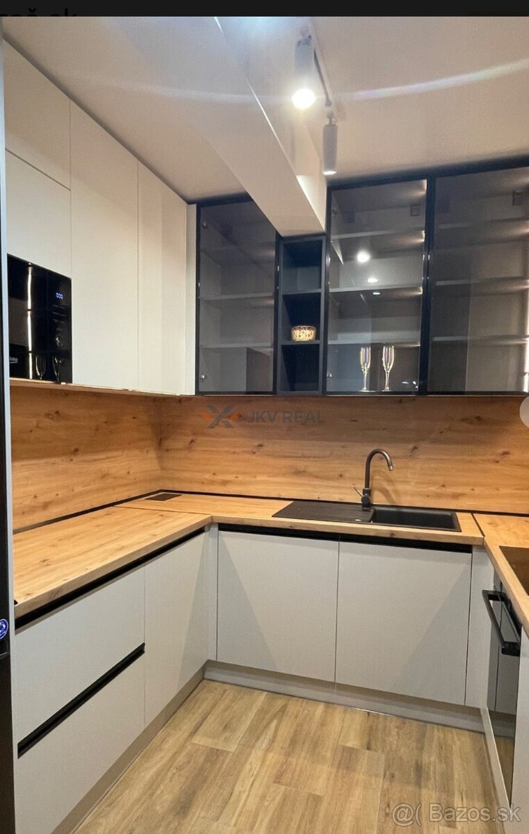 Prenájom 3izbového bytu - 5