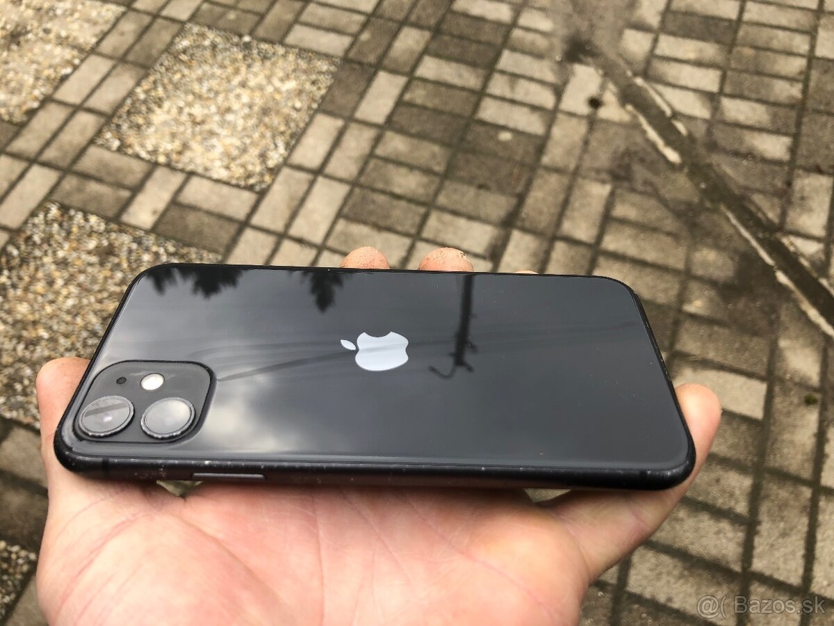 Predam iphone11 128gb 97% zdravie baterie - 5