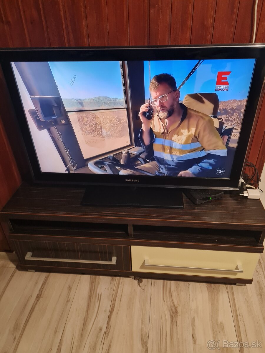 Samsung 102cm PC 500€ - 5