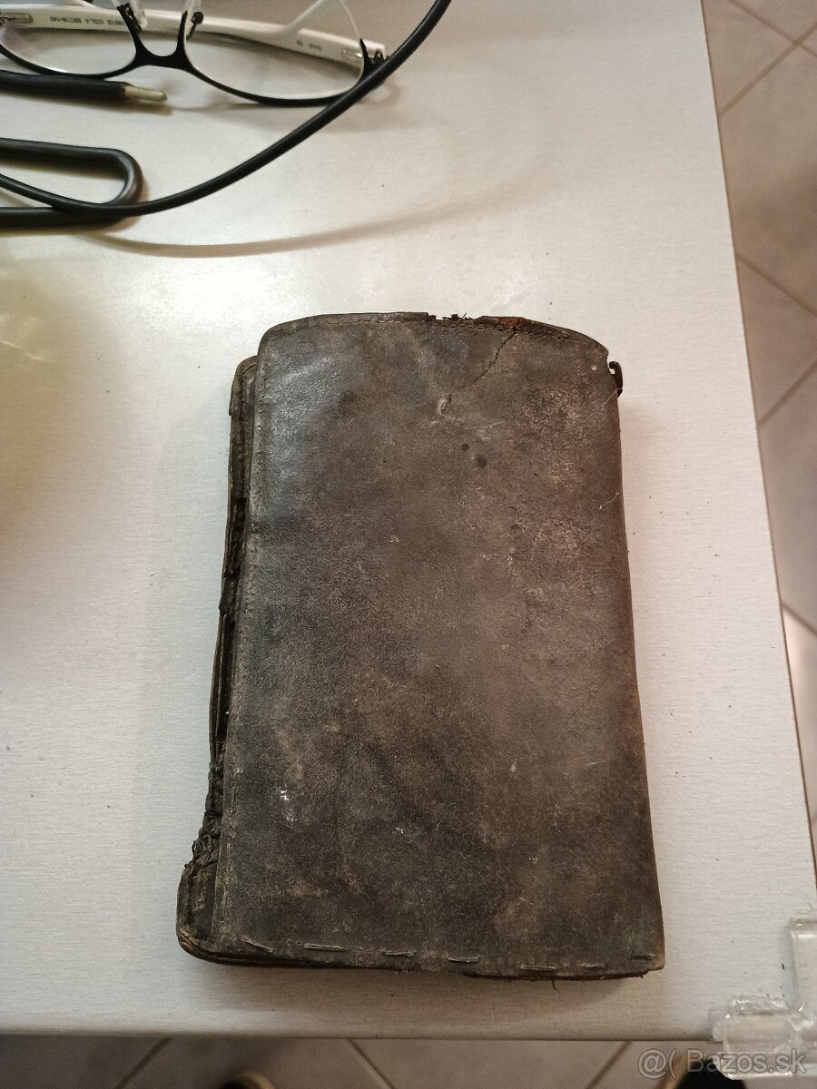 Puzdro a háčiky na ryby - 5