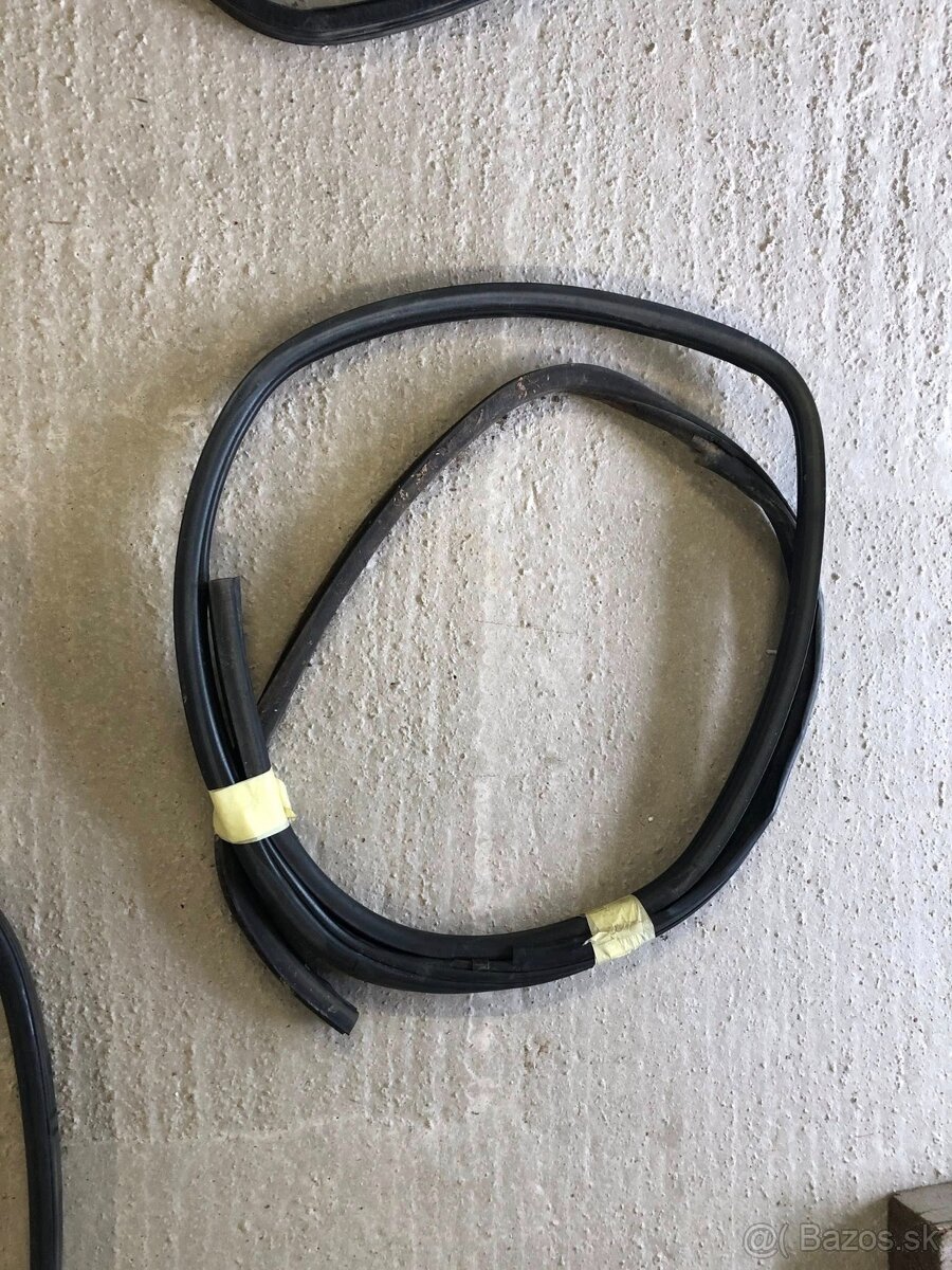 Volkswagen T4 diely - 5