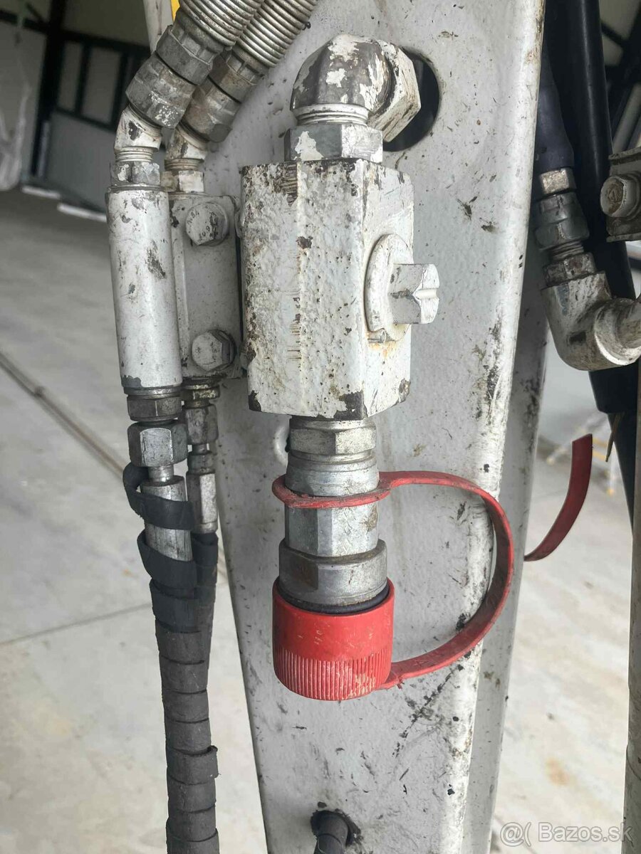 Takeuchi TB216 V4 najvyššia výbava naklapacia hlavica - 5