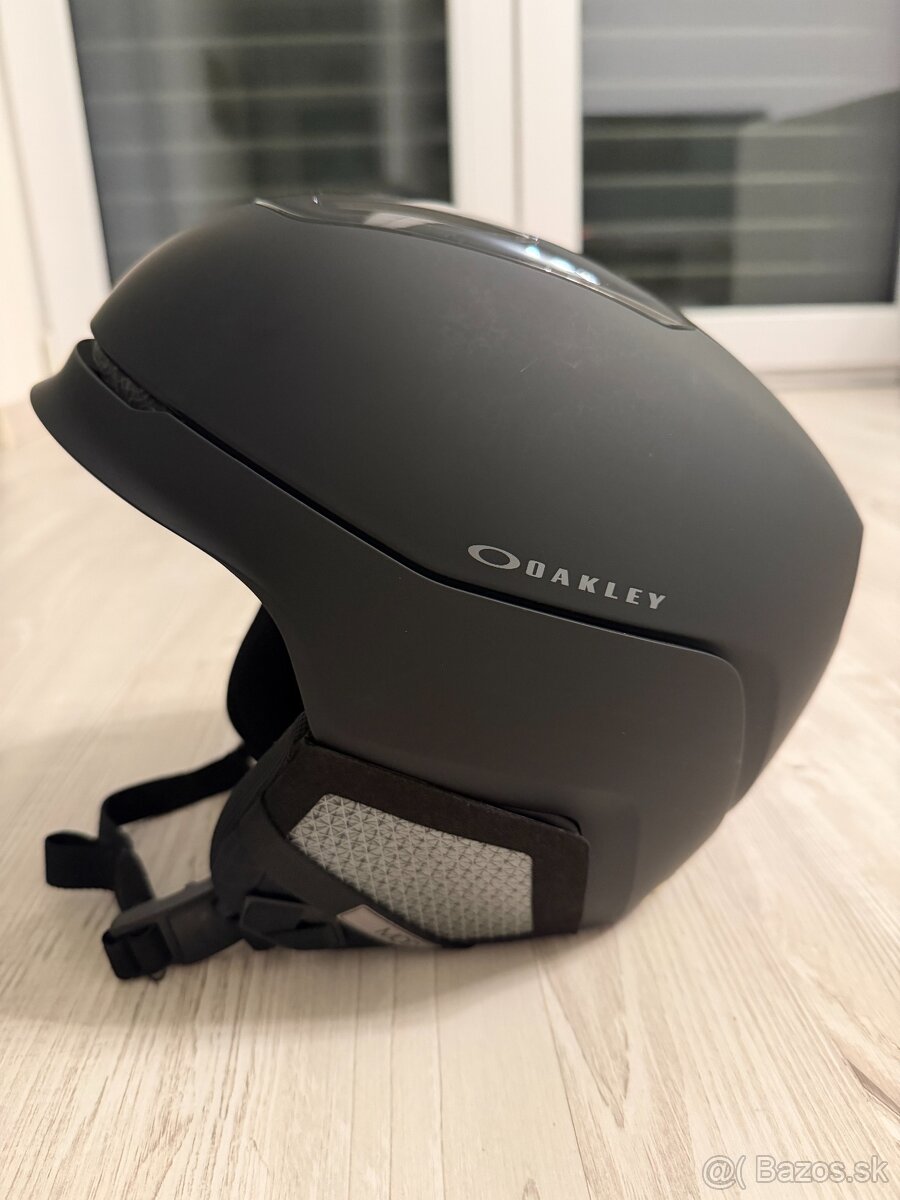 Prilba Oakley Mod 5 - 5