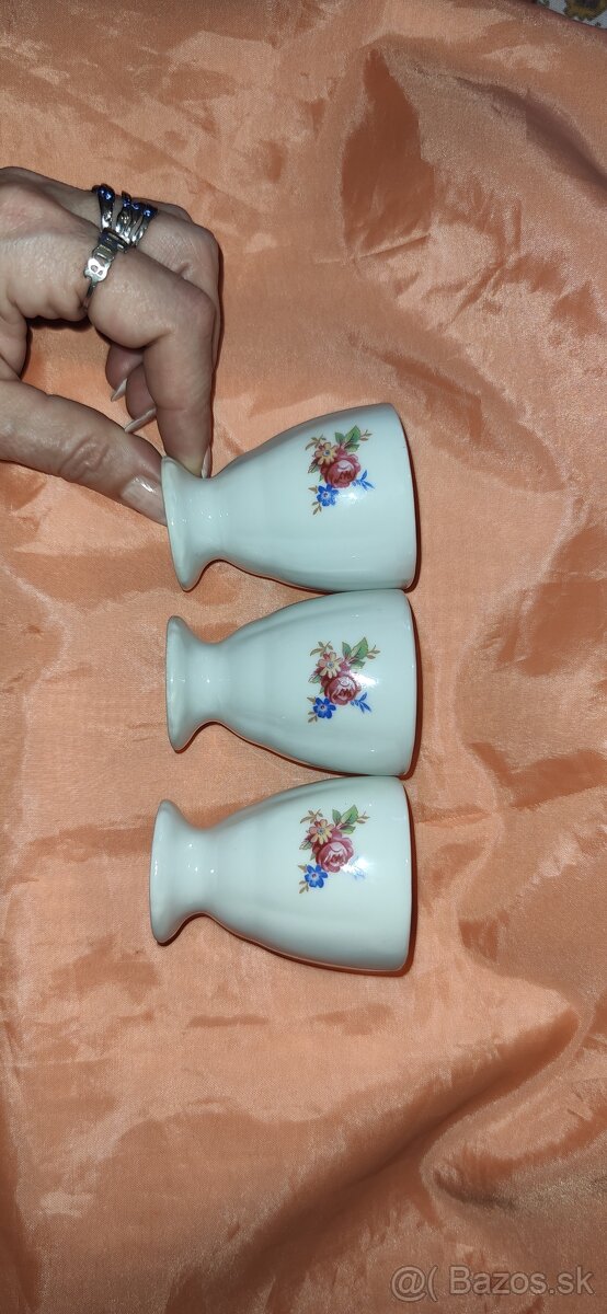 retro poháriky na vajíčka - 5