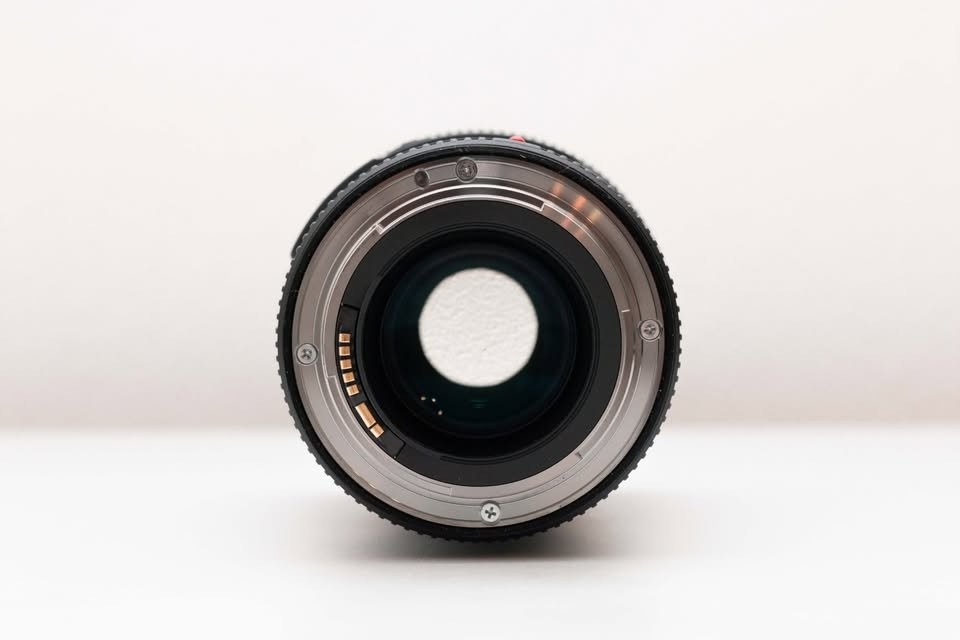 Canon EF 100mm f/2.8L Macro IS USM - 5