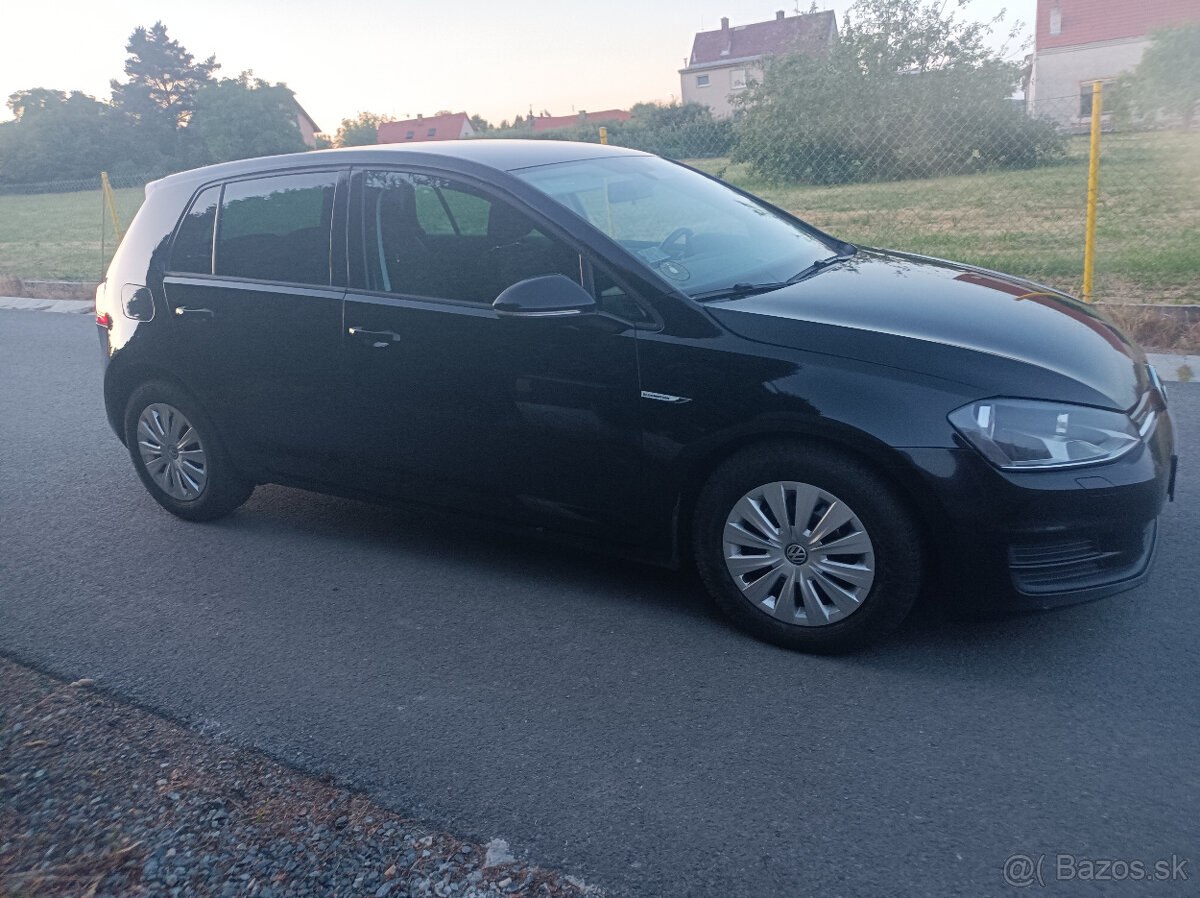Volkswagen Golf, 1,6 TDi-81 kw,r.2014,d.klima - 5
