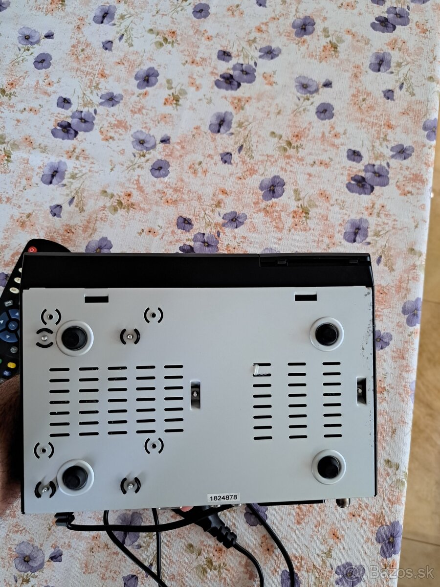 Set top box Orton 4060CX Plus a Amiko HD 8150 - 5