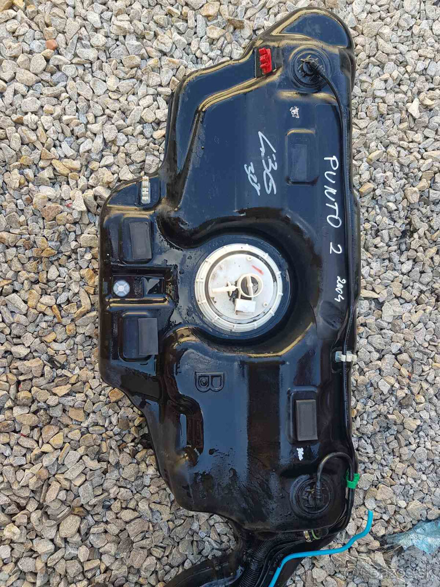 fiat punto 2 1.2 44kw 188A4000 2004 - 5