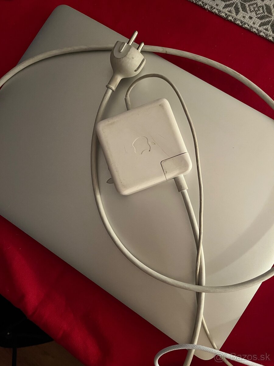 MacBook Pro 15” Mid 2015 - 5