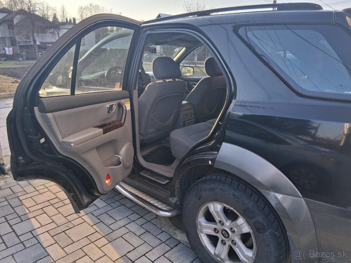Predám Kia Sorento r.2004 - 5