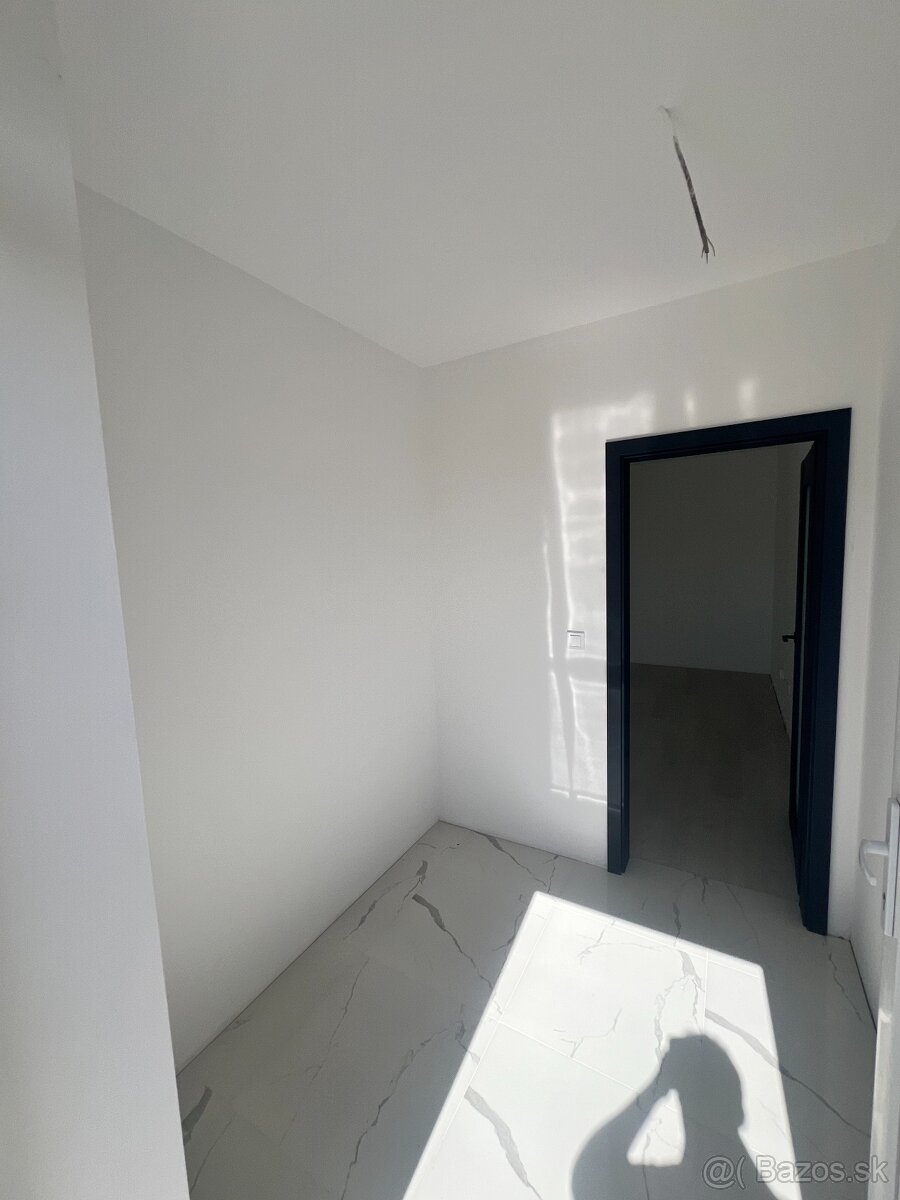 3 izbový byt +záhrada, 2 parkovacie miesto (Dunajská Streda) - 5