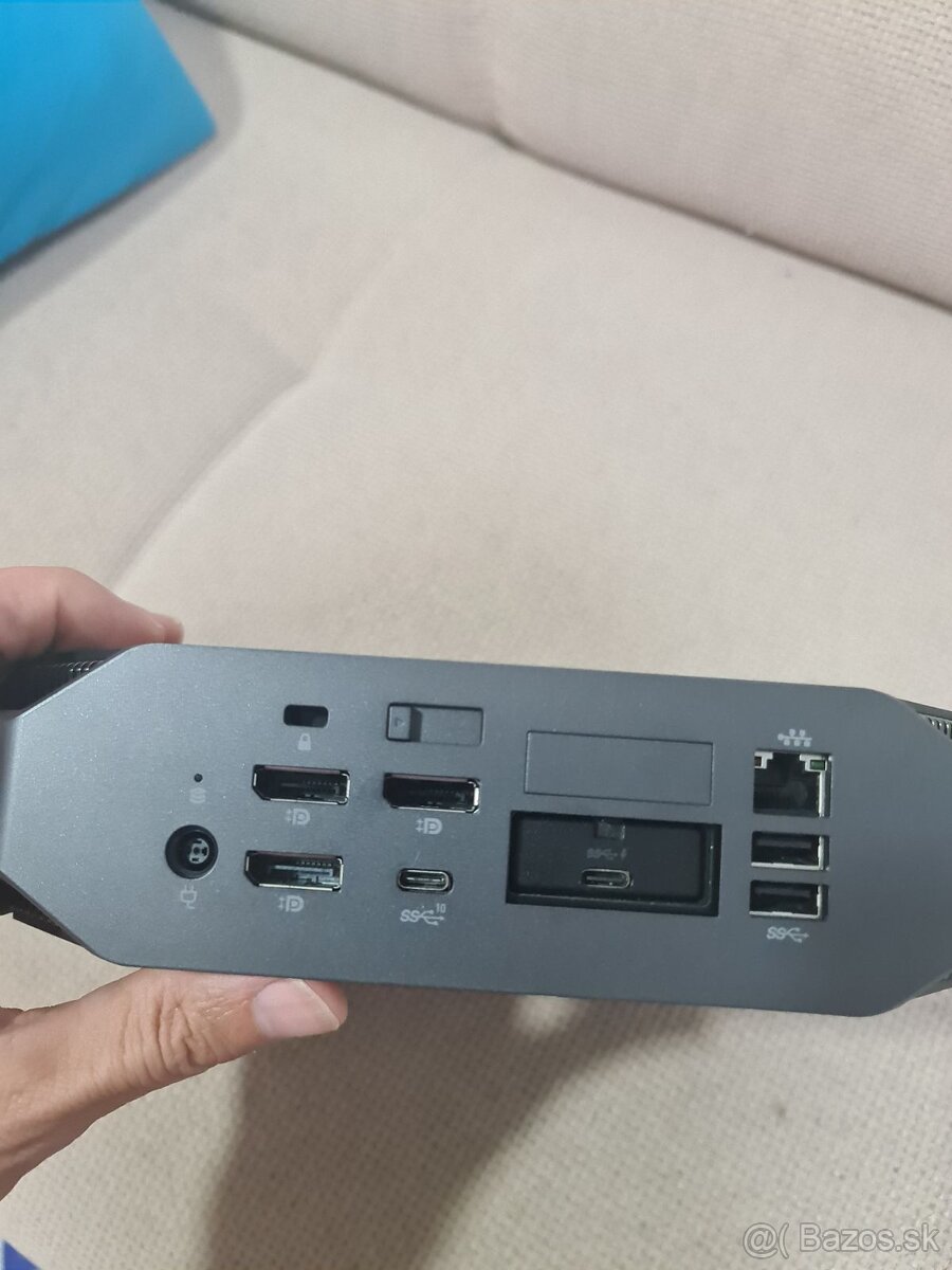 hp z2 mini maly hp pocitac workstation - 5