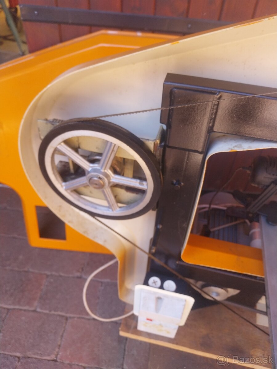 Pásová píla na drevo - 5