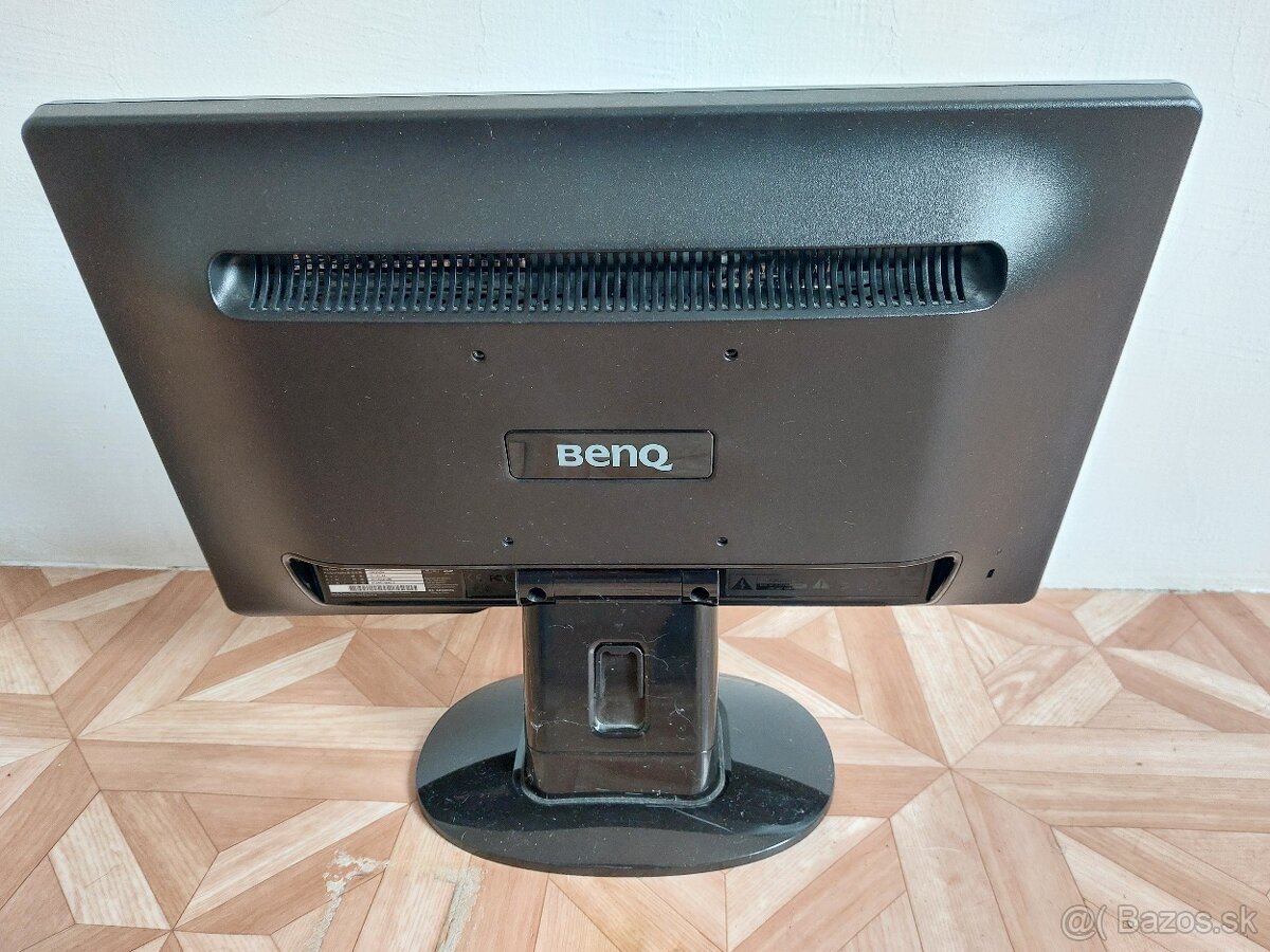 monitory - 5