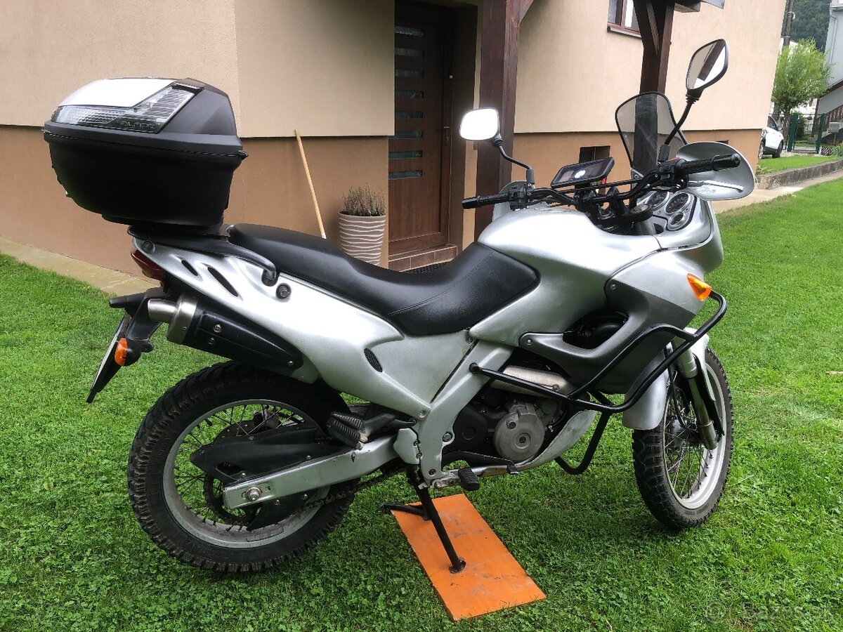 Aprilia Pegso 650 r. v. 2000 - 5