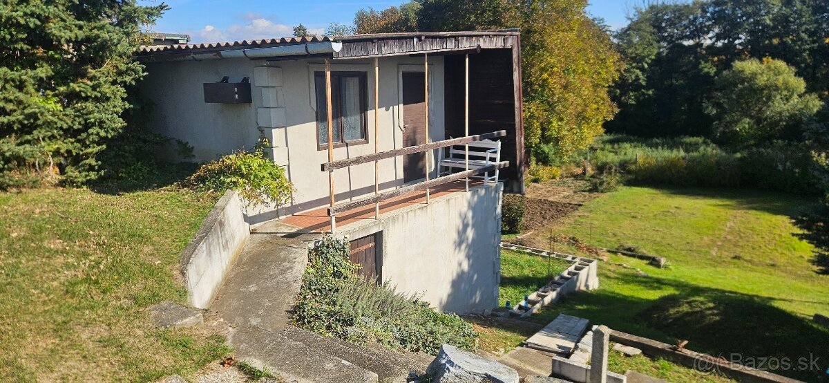 Rekreačný domček (chatka) s veľkým pozemkom - 5