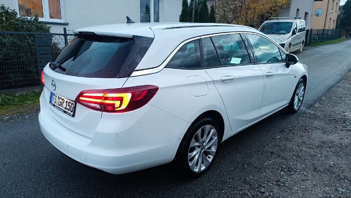 Opel Astra K 1.6d 136ps Innovation full LED - 5