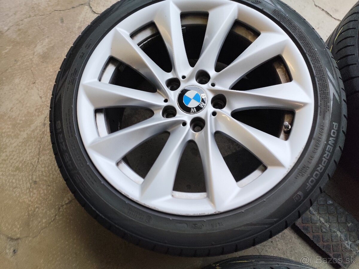 BMW sada alu+pneu 225/45 18" - 5