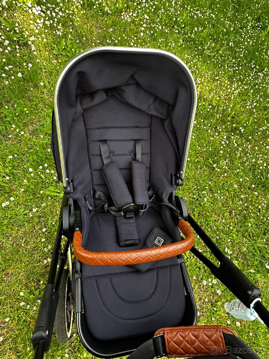 M O O N R O C C A E D I T I O N + detský kočík
- 5