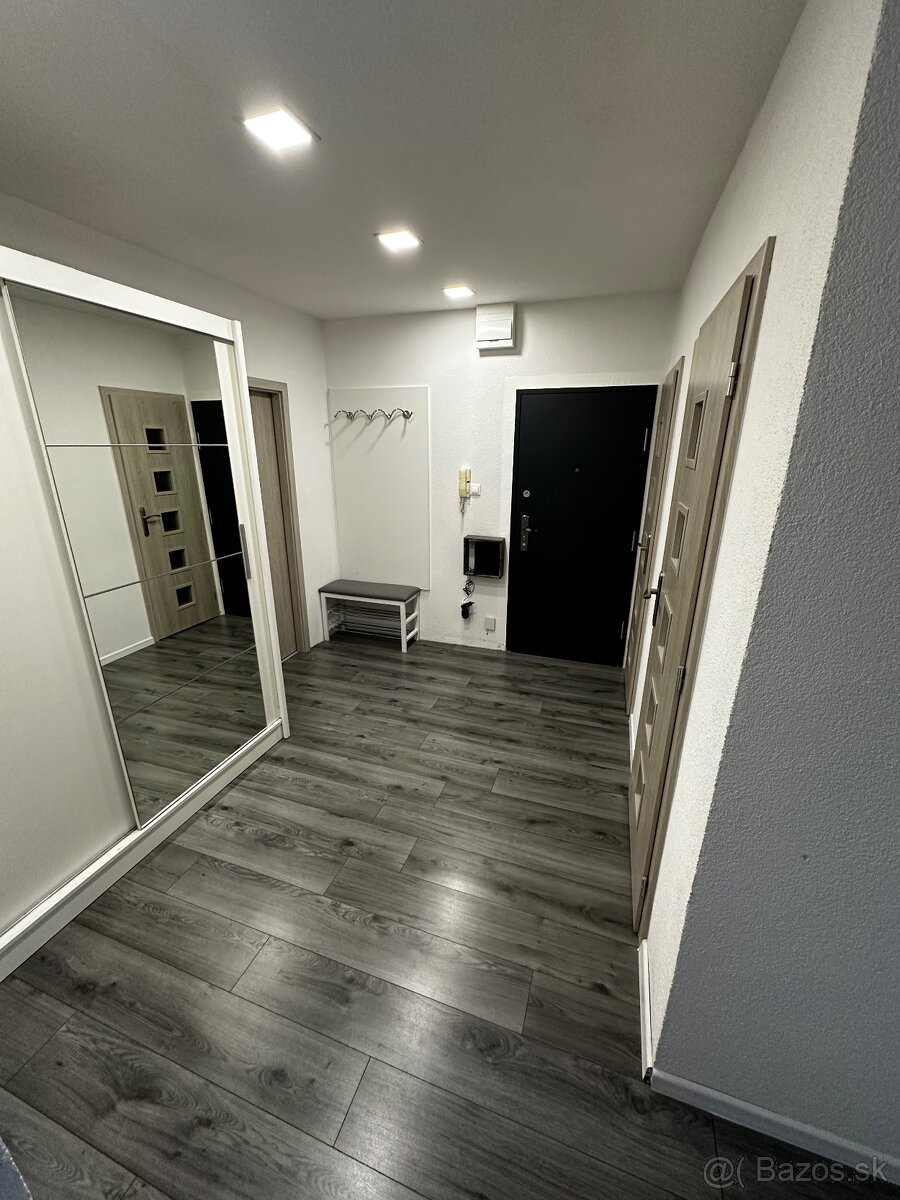 Prenájom 2-izbového bytu v centre Popradu - 5