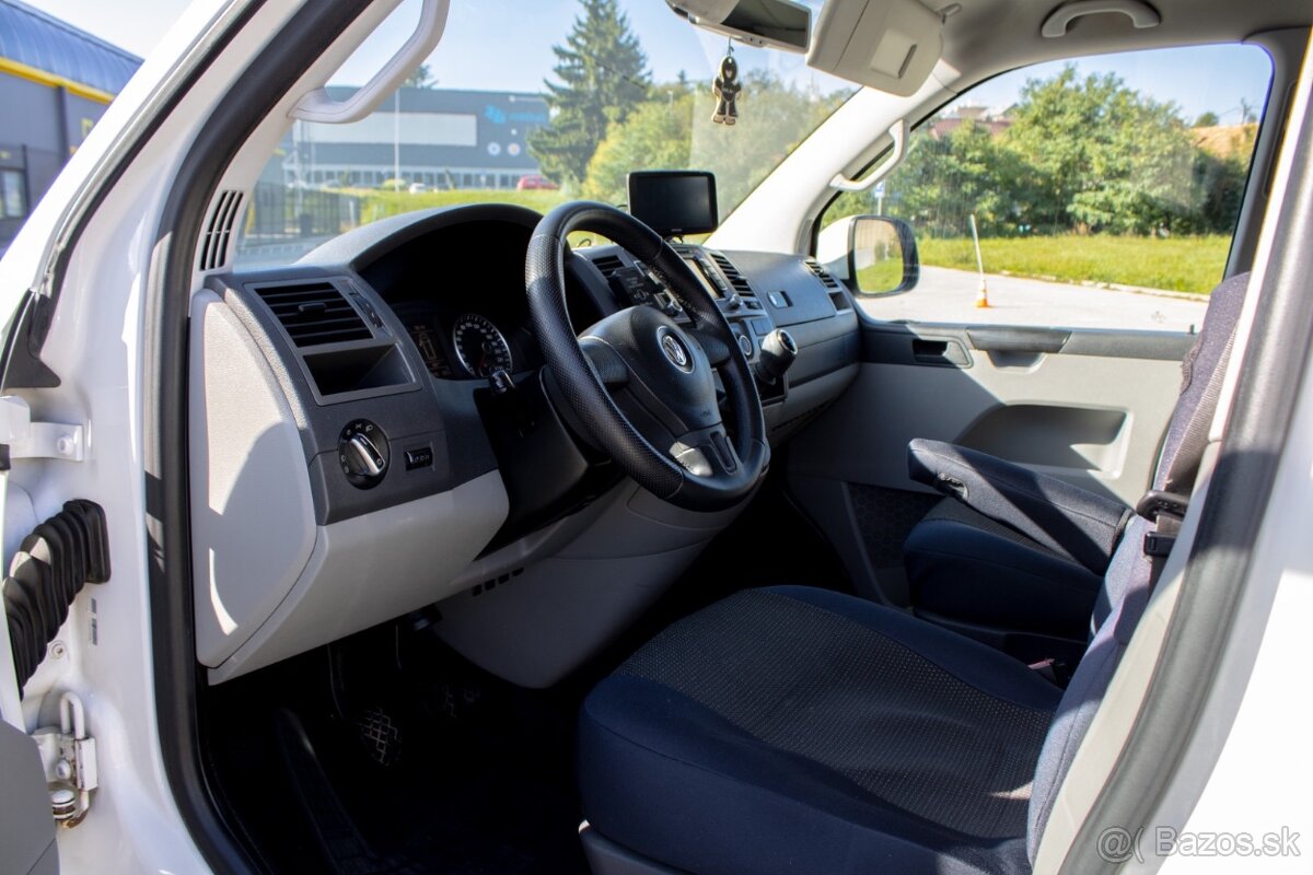 Volkswagen Caravelle T5.1 long - 5