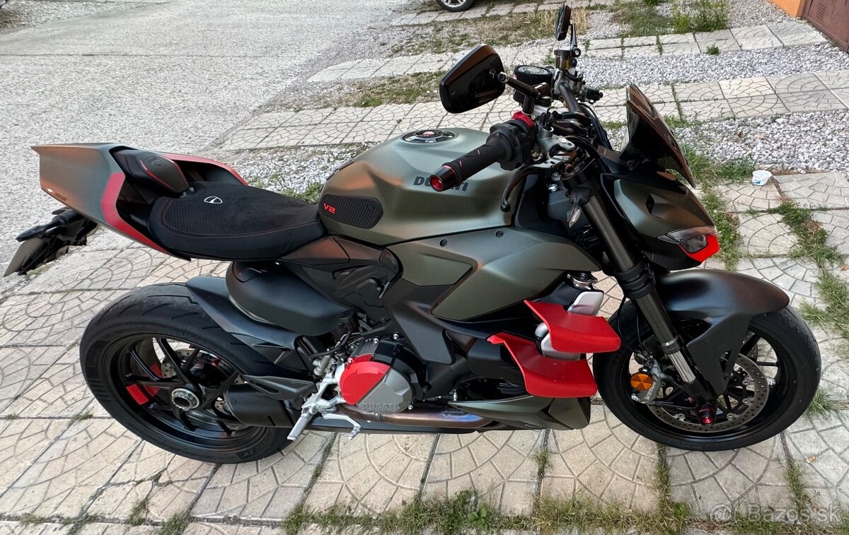 Ducati Streetfighter V2 2023 (153 koní 112 kW) - 5