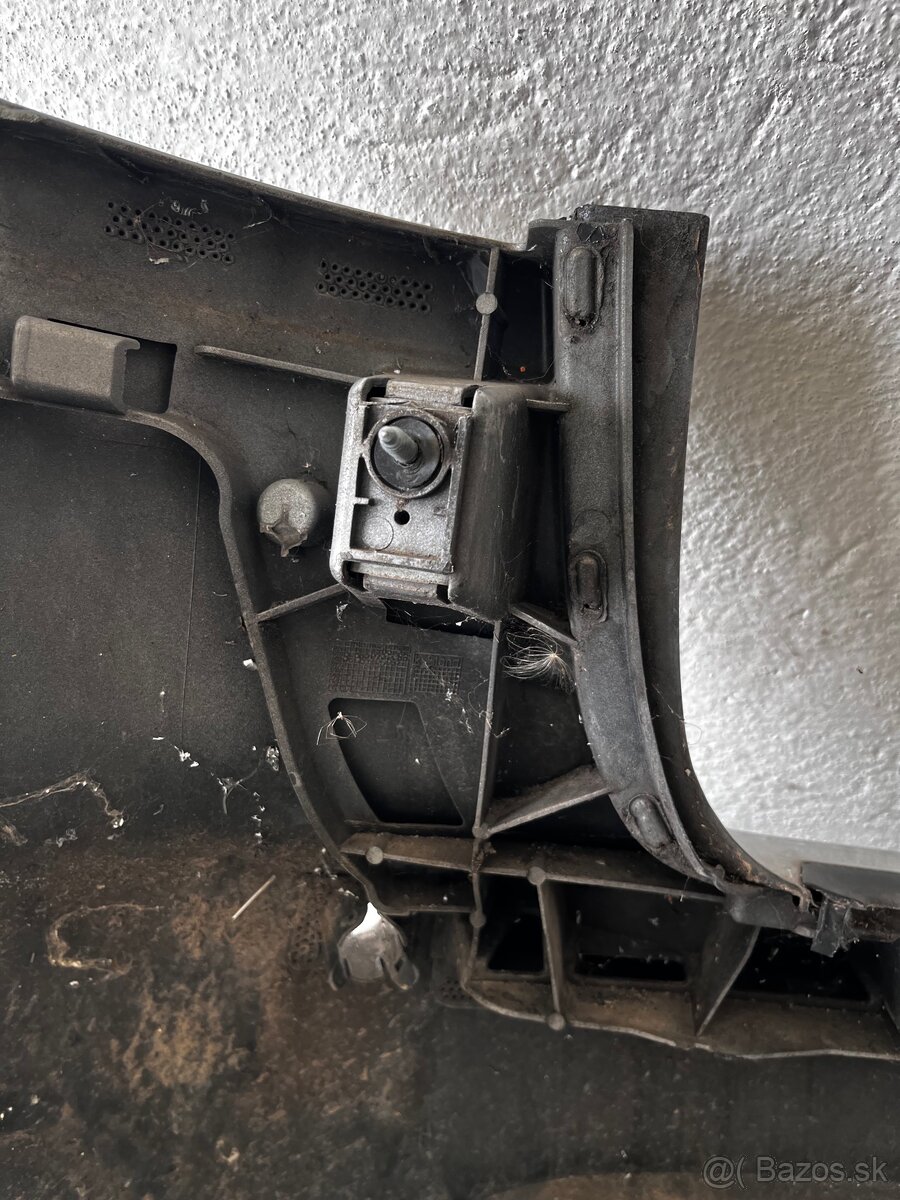 Zadný nárazník Audi A6 C6 4f - 5