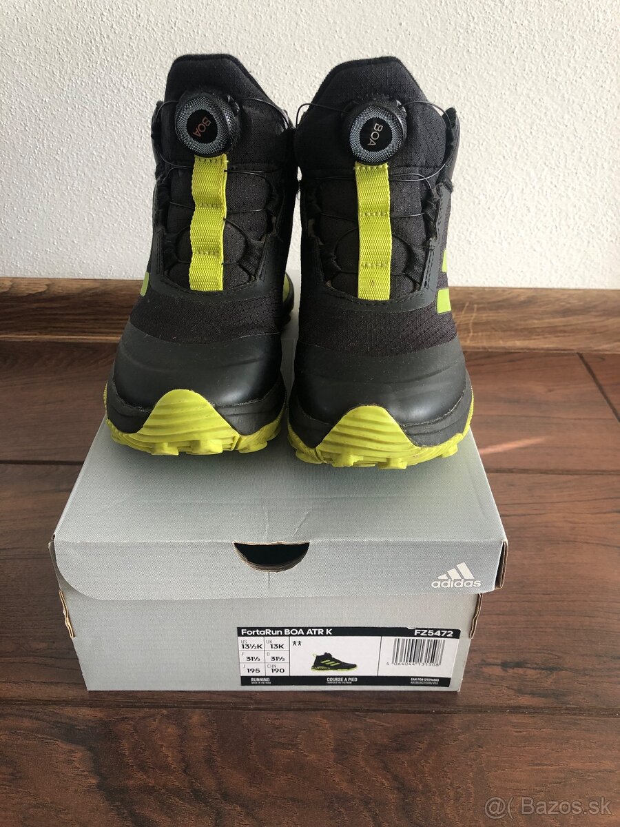 Botasky Adidas č.29, 30,5 a 31,5 - 5