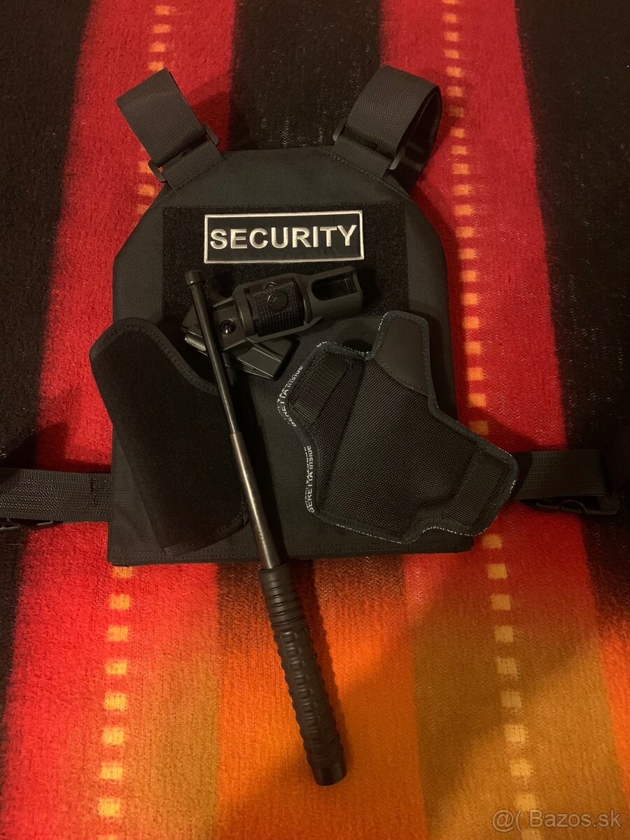 Obušok,vesta a púzdra - 5