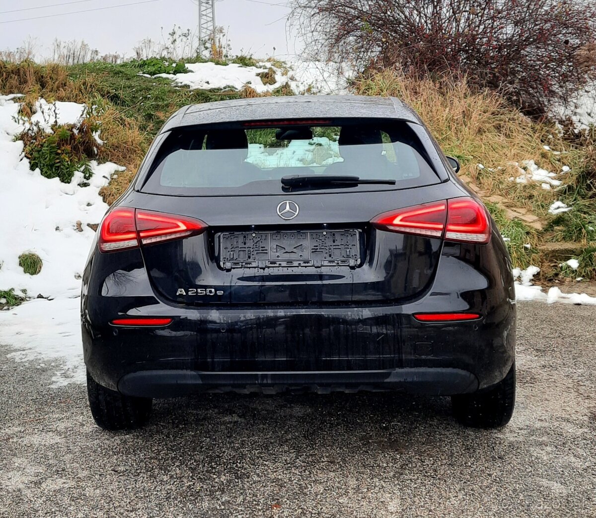 Predám Mercedes-Benz A trieda 250 e /T - 5