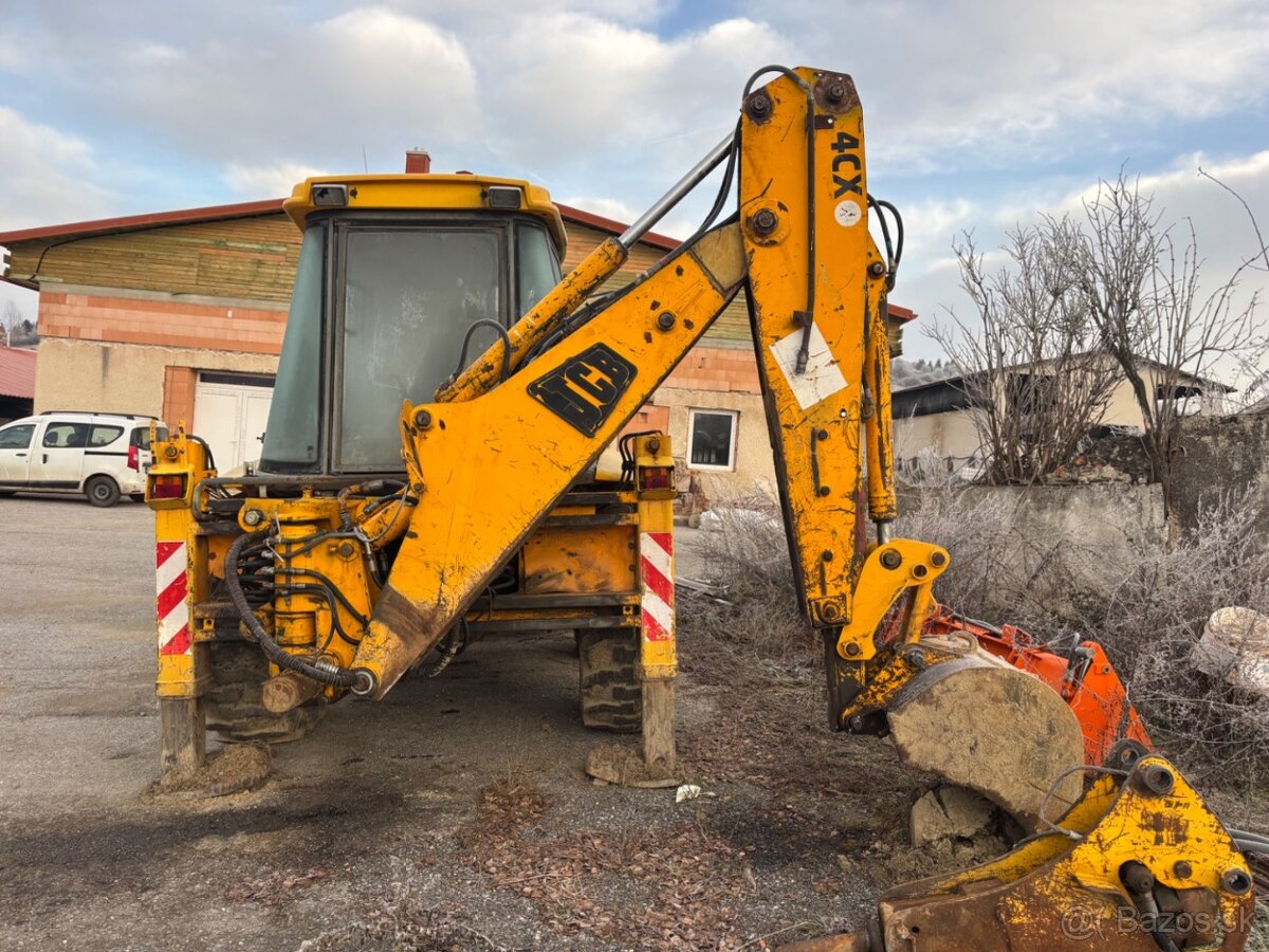 JCB 4CX 4X4 - 5