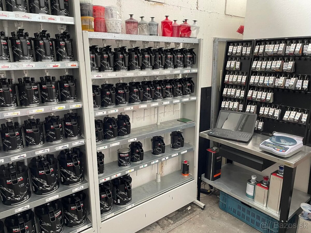 Autolakovňa-Servis-Pneuservis-Montáž ťažných zariadení - 5