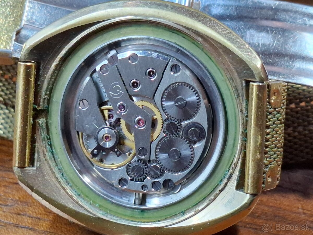 Predám funkčné pánske náramkové hodinky SLAVA 21 Jewels 28 € - 5